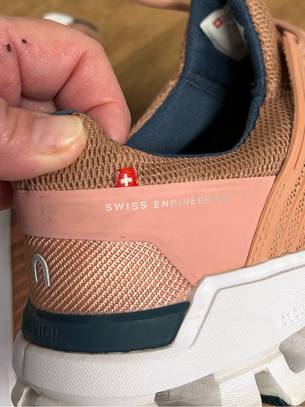 On Cloudswift Women’s Size 8 Running Sneakers Dusty Rose Blush Pink Trainers
Y - Picture 11 of 16